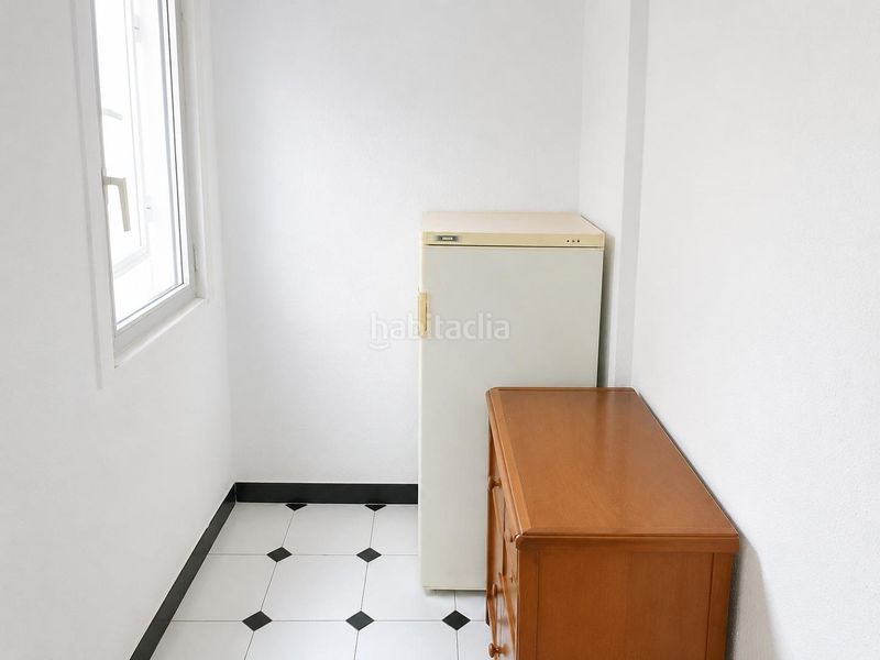 Foto aa96a873-f39e-4663-817e-ea2f52cacc75. Pis a Paseo Marítimo - San José - La Laguna Cádiz