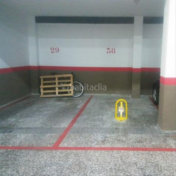 Foto 1b61323a-5c5d-410e-bd8c-0f749577c8bb. Autoparkplatz in Andújar