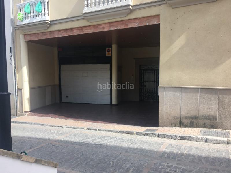 Foto 0ecc35c7-fc44-484e-a332-35220b16e03e. Piso  en venta en calle jaen en Mengíbar