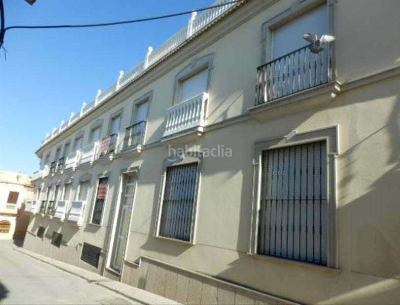 Foto 0f820d6d-2a53-49ca-895b-d1553d4f116e. Piso  en venta en calle jaen en Mengíbar