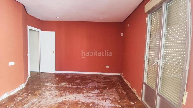 Foto 9b4d7060-4e5f-4e8d-a2f1-eb6894949e5e. Piso  en venta en c. alfredo calderón, la carolina, jaén en Carolina (La)