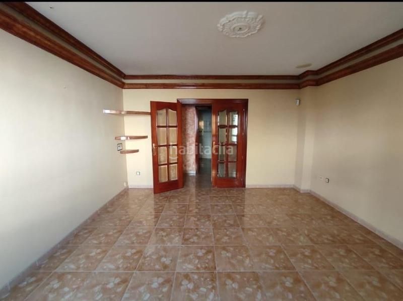 Foto 0b56d817-ed8e-4f41-aad8-c1d68ae63f5f. Piso  en venta en c. pintor zabaleta, , jaén en Torre del Campo