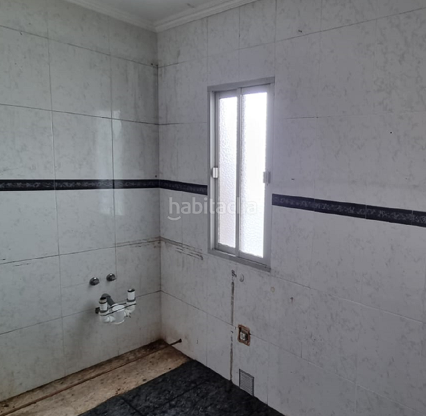 Foto 45ac3f73-5b47-4124-bb1c-22f69520e2f0. Piso en calle baeza 86 piso en venta en c. baeza, 86, bailen, jaén en Bailén