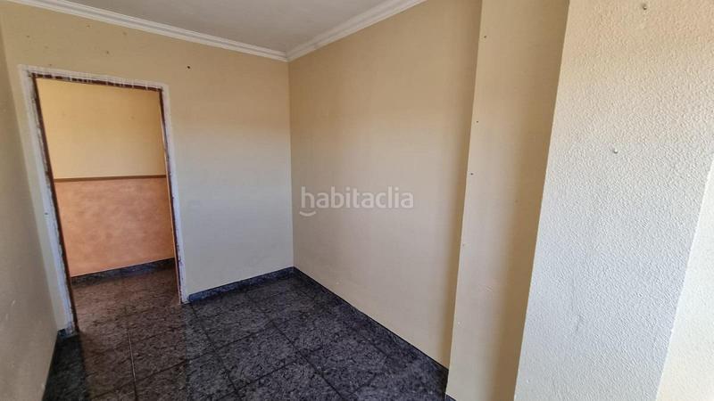 Foto 9f49a716-cf02-4f0c-ae70-cdffb7a637b0. Piso en calle baeza 86 piso en venta en c. baeza, 86, bailen, jaén en Bailén