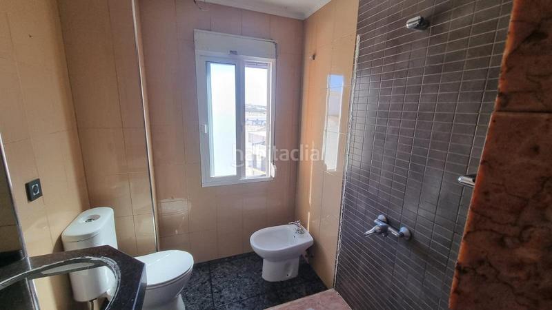 Foto a8f1cca1-23bf-4e56-b382-6833e7375f14. Piso en calle baeza 86 piso en venta en c. baeza, 86, bailen, jaén en Bailén