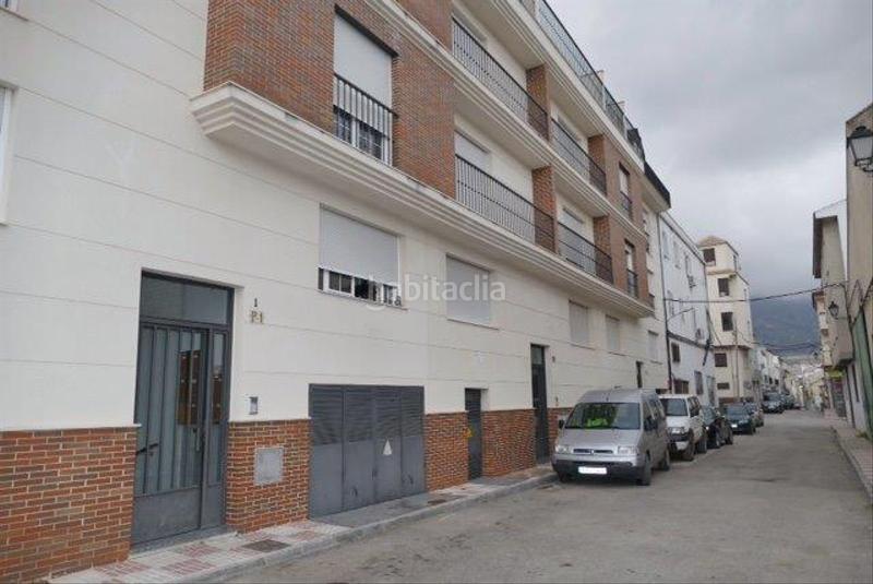Foto a6d400b8-3167-44df-a3cc-0c80b2428364. Aparcament cotxe a calle san francisco 1 a Mancha Real