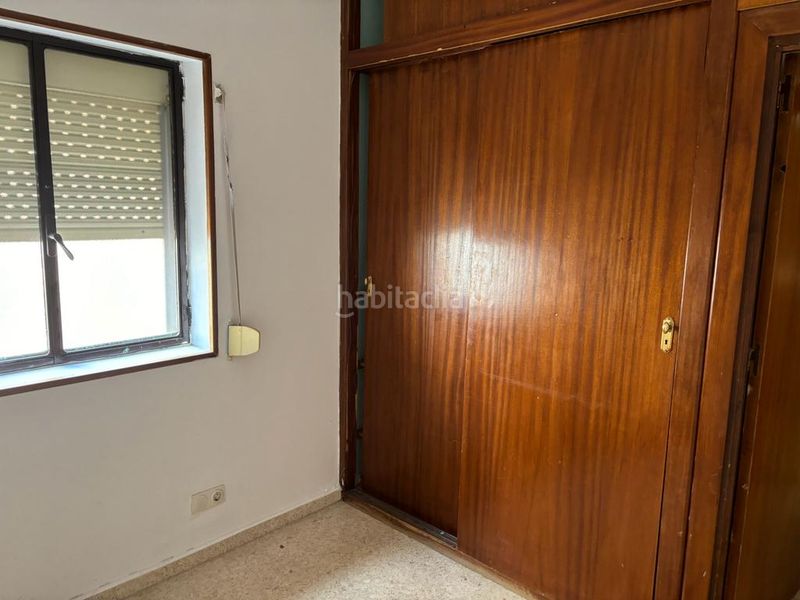 Foto 64d8ba13-97ad-40d1-ae2b-ff075c49e980. Casa adossada a calle alta 26 a Guardia de Jaén (La)