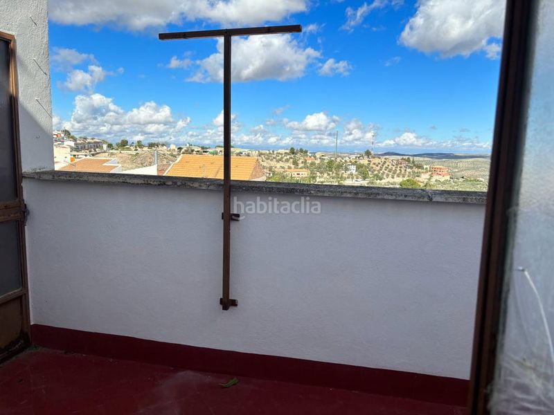 Foto 7029a643-48de-4864-aff8-a688630a867c. Casa adossada a calle alta 26 a Guardia de Jaén (La)