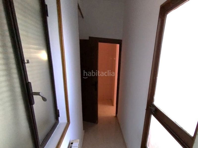 Foto a480fb01-68d0-407f-a7b4-a955a84faf39. Casa adossada a calle alta 26 a Guardia de Jaén (La)