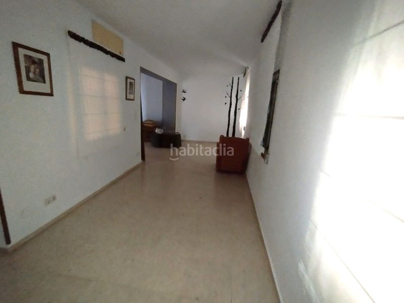 Foto e85d71cf-82e8-4d8b-be7a-f14b0c21ef67. Casa adossada a calle alta 26 a Guardia de Jaén (La)