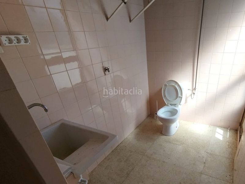Foto ff9a9b50-897e-4590-b0ce-c3ef058e8341. Casa adossada a calle alta 26 a Guardia de Jaén (La)