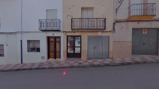 Casa a Calle lecheras 45. Chalet adosado en venta, lecheras, mancha real, jaén