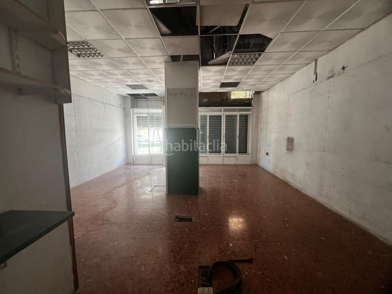 Foto e74b7cb4-c7f3-41fe-9058-1f8d5912b3d2. Local comercial en carretera de madrid 13 local en venta en carretera madrid edif. torre norte, 13, jaen, en Jaén