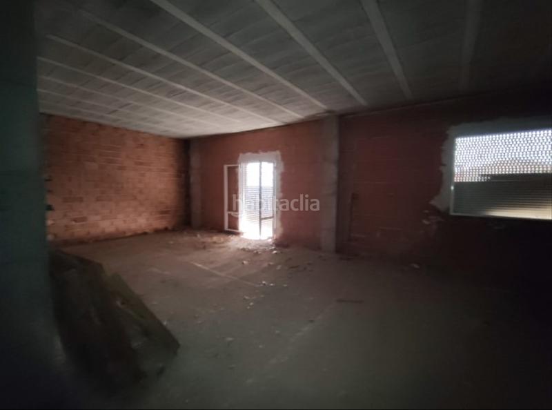 Foto 37aa4fa6-d808-4117-a493-087cbb4a4856. Edifici a calle eloy gonzalo 38 a Castellar