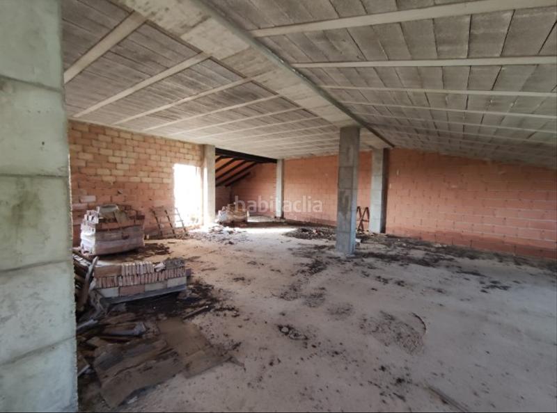 Foto cca66535-664f-4133-b1f3-58b5e27974cb. Edifici a calle eloy gonzalo 38 a Castellar