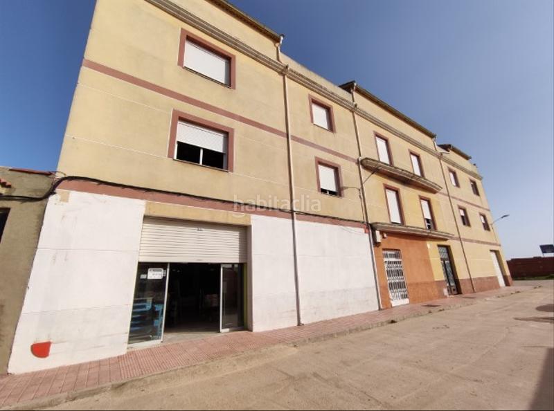 Foto d967b220-824f-4366-bb42-03c905975b6b. Edifici a calle eloy gonzalo 38 a Castellar