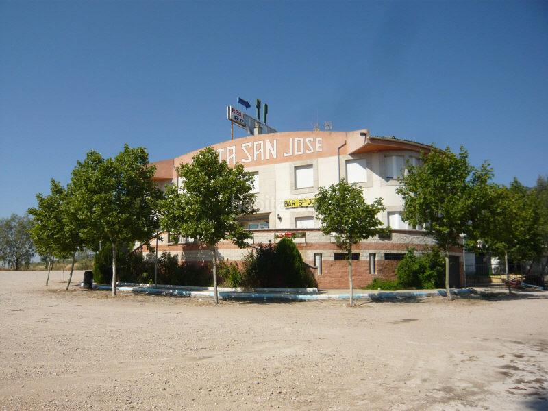 Foto 3efe25cb-d930-4cdb-8122-d080cef973fb. Edifici a n-322 294 a Robledo