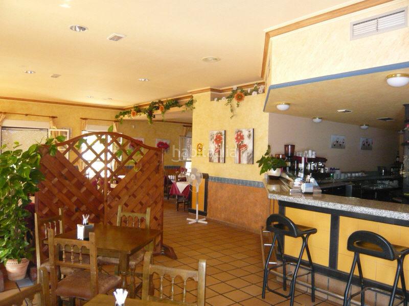 Foto b09be80b-32e0-47a6-aa13-243f228208c4. Edifici a n-322 294 a Robledo