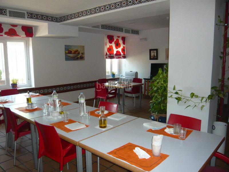 Foto c0278b15-8748-4b23-a5e8-f95fb12b7939. Edifici a n-322 294 a Robledo