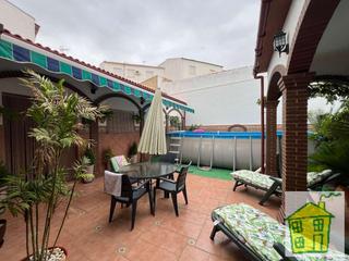 Casa a Andújar. Casa en venta en andújar, zona corredera san bartolomé