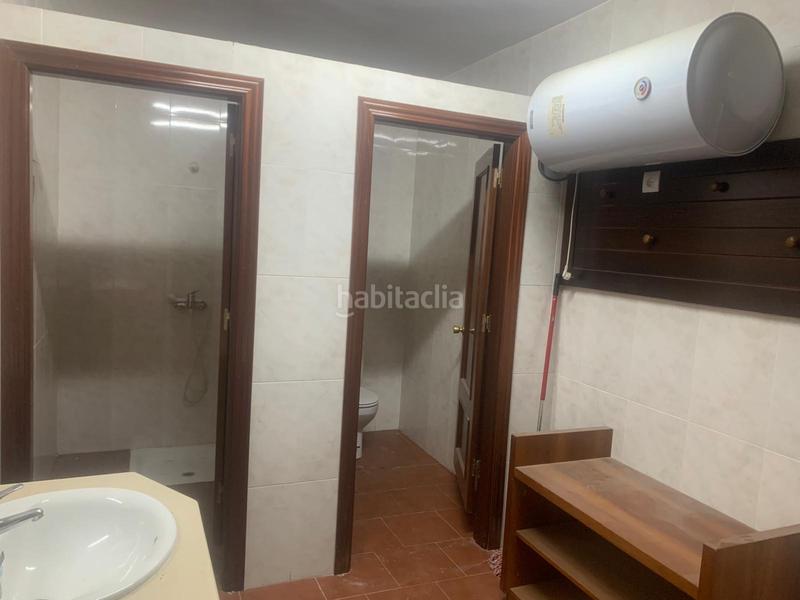 Foto 4640d2ce-3bc9-4961-8f33-f8d3a1189464. Fabrikhalle in Arjona