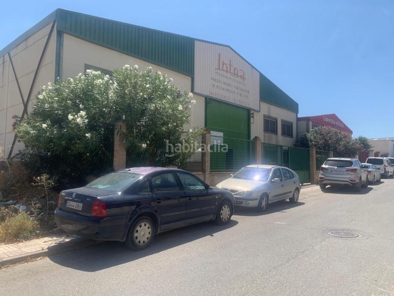 Foto 468f03b4-a4da-49e3-84fe-768ffc9e5cf8. Fabrikhalle in Arjona