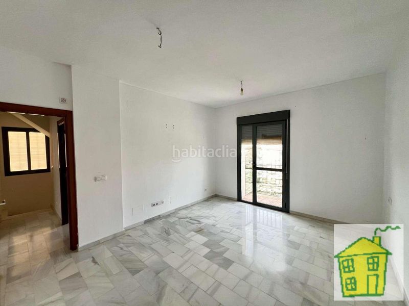 Foto 404027c3-ce08-4353-9a71-ca17fdd9c4a3. Casa amb aparcament a Andújar