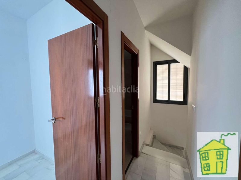 Foto 78c93d0d-e4b2-4a9a-ae82-f72d561e3b84. Casa amb aparcament a Andújar