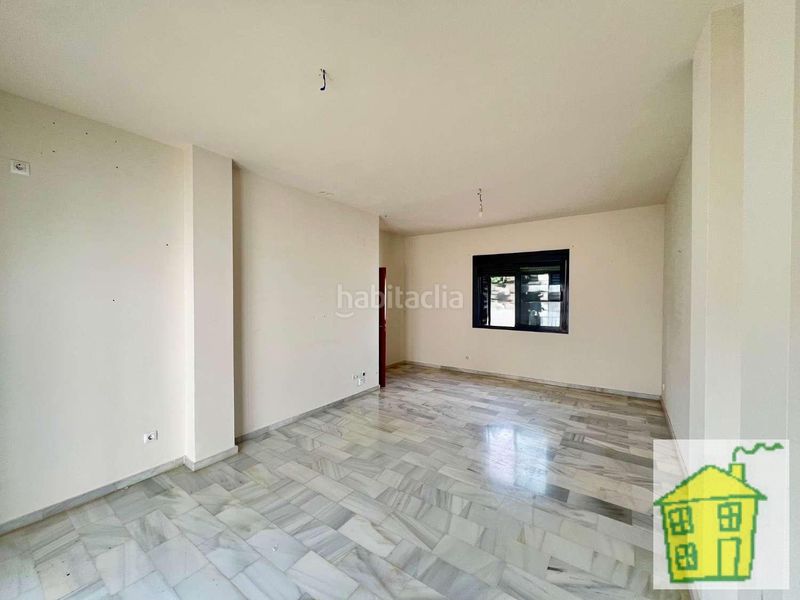Foto ad02c186-cda8-4170-9a8c-7383badbc4c7. Casa amb aparcament a Andújar