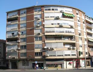 Local Comercial a Avenida de madrid 21. Oportunidad inmobiliaria