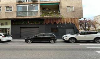 Local commercial à Calle san francisco javier 7. Oportunidad inmobiliaria