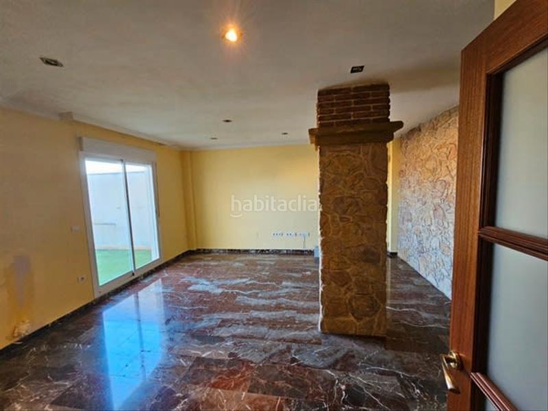 Foto e0ba4b37-3d85-4da8-a2e2-abe1cacbaa4a. Piso  en venta en Mancha Real