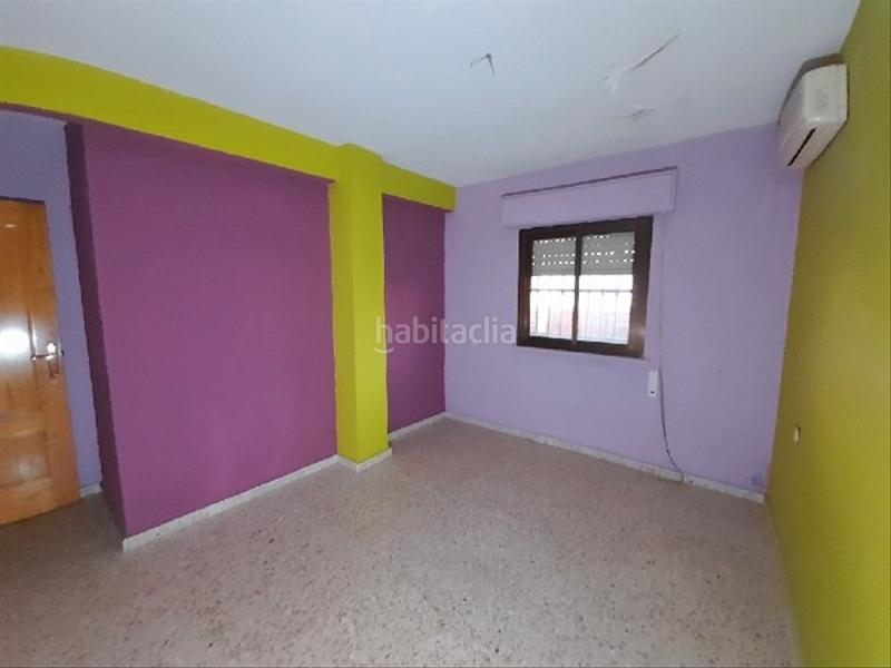 Foto 8b6812a9-32a3-4830-9b4d-7dfb3dce45aa. Piso oportunidad inmobiliaria en Ctra. Circunvalación - La Magdalena Jaén