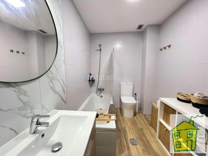 Foto 769f7127-a18b-4db9-9d97-e3dc59d0e0b2. Dúplex a Andújar