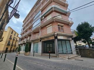 Local Comercial a Calle carmen 4. Oportunidad inmobiliaria