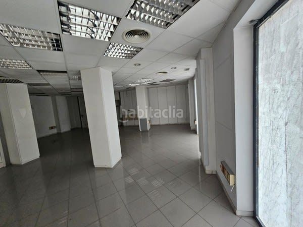 Foto c732bc20-0ee1-458d-8b27-65f808456825. Local comercial a calle carmen 4 a Alcaudete