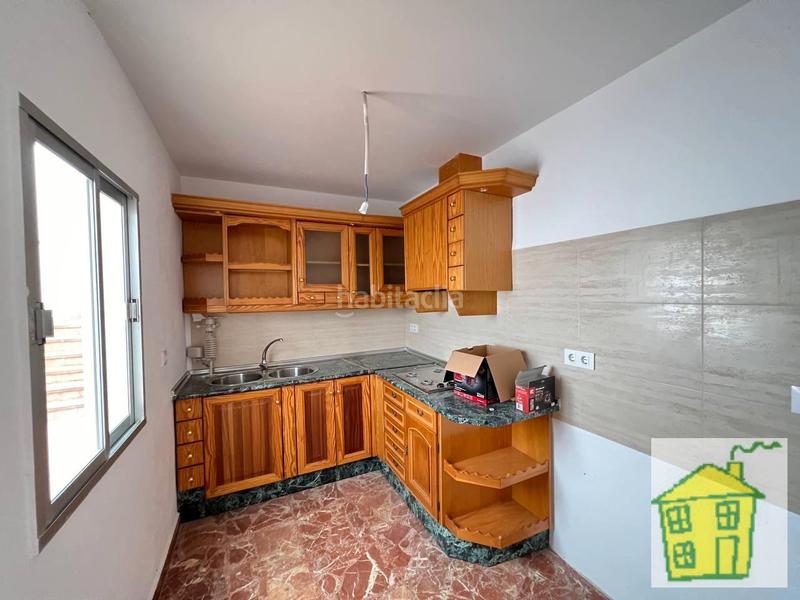 Foto 1f435907-8d41-4d23-bf03-1d756e721558. Casa in Andújar