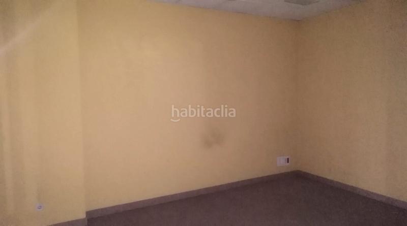 Foto fa633c54-fa5e-4be0-9da6-524a07185ca5. Locale commerciale in avenida granada 41 in Belén - San Roque Jaén