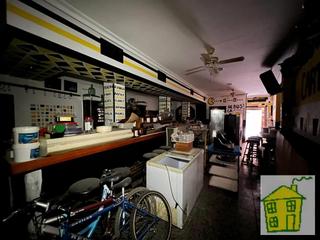 Local Comercial a Andújar. Local en venta en andújar en zona plaza vieja