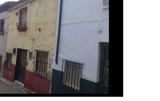 Casa a Calle llana baja 70. Chalet adosado en venta en calle llana baja, 23600, martos