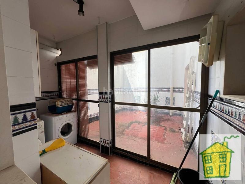 Foto cb9e575a-e812-408f-93f2-2e02d9c6b849. Piso  en venta en zona plaza vieja en Andújar