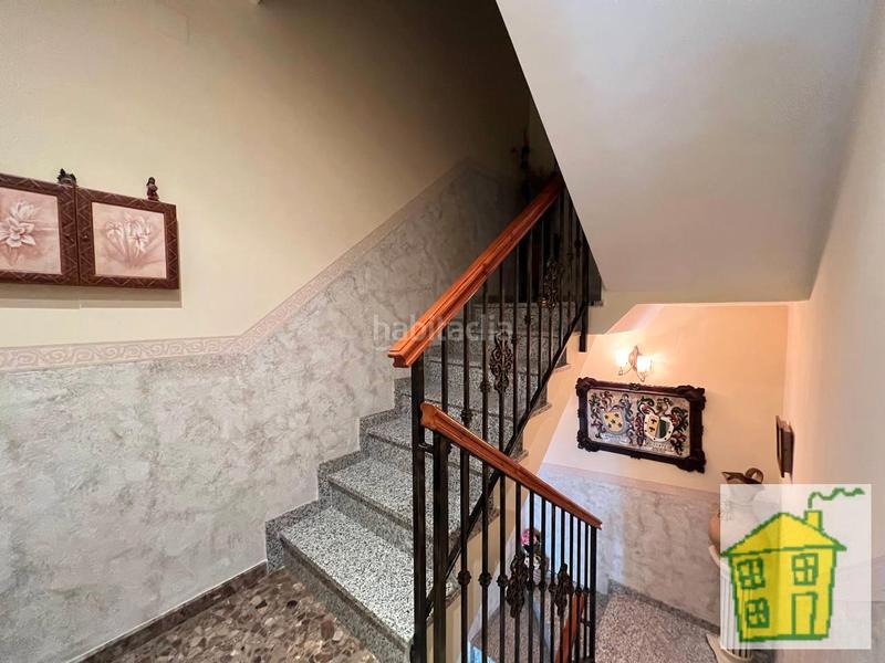 Foto 47951180-83c1-4c28-b63d-27a7bcd2d208. Casa con camino parcheggio in Andújar