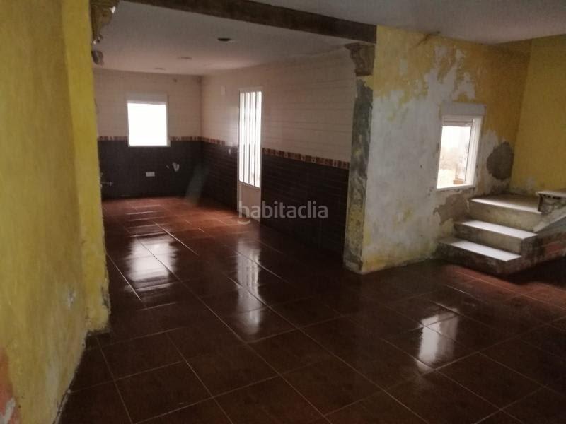 Foto 40d99900-7ccc-4b23-8a24-053e1261486d. Casa en calle martinete 87 chalet adosado en venta en calle martinete, 23700, en Linares