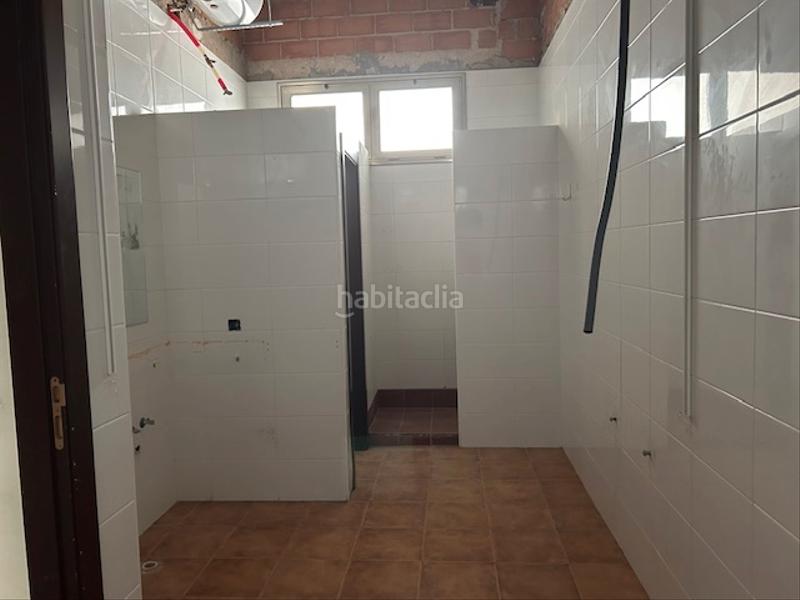 Foto 258cc568-f06f-481a-bbc8-4f6c4e042e6f. Local comercial a Cazorla
