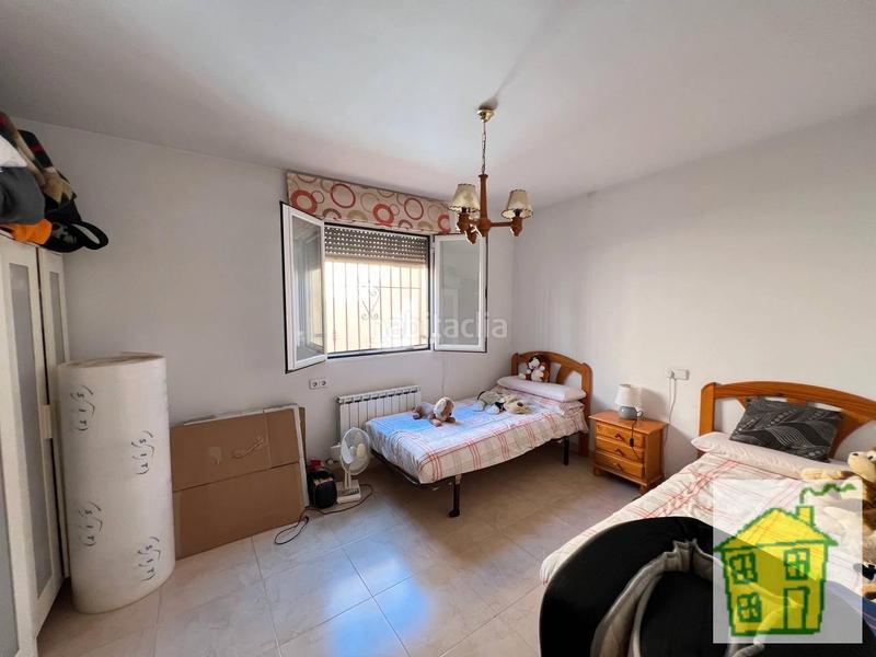 Foto b33990db-4640-4ca0-a781-593f1d977793. Finca rústica a Andújar