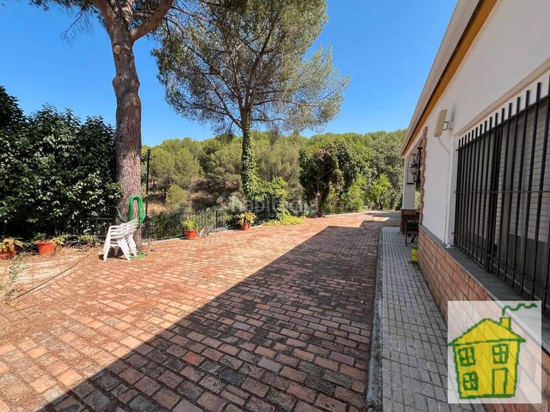 Foto 25fffbad-d237-4fcc-a9a1-3b8163141de8. Landgut in n/a in Andújar