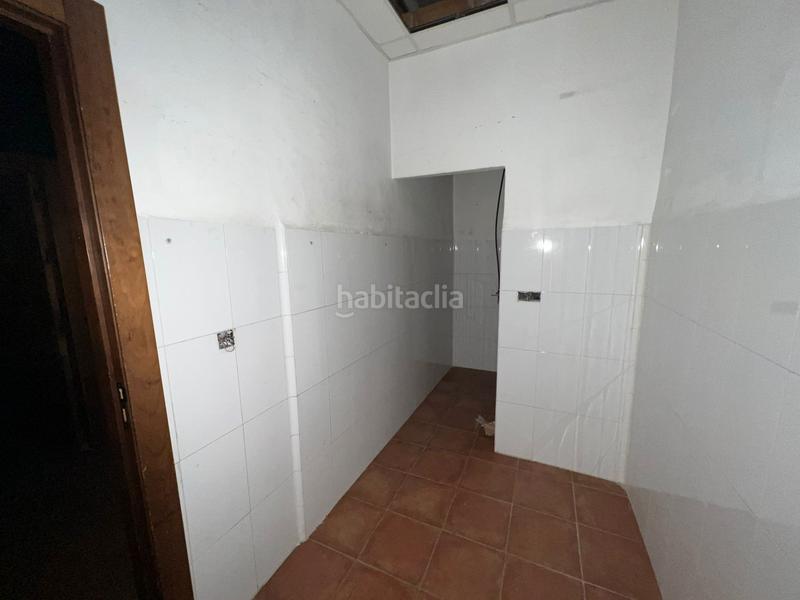 Foto 8de1e3d1-472f-4894-909c-25cb75475434. Local comercial a calle bailén 51 a Centro ciudad Linares