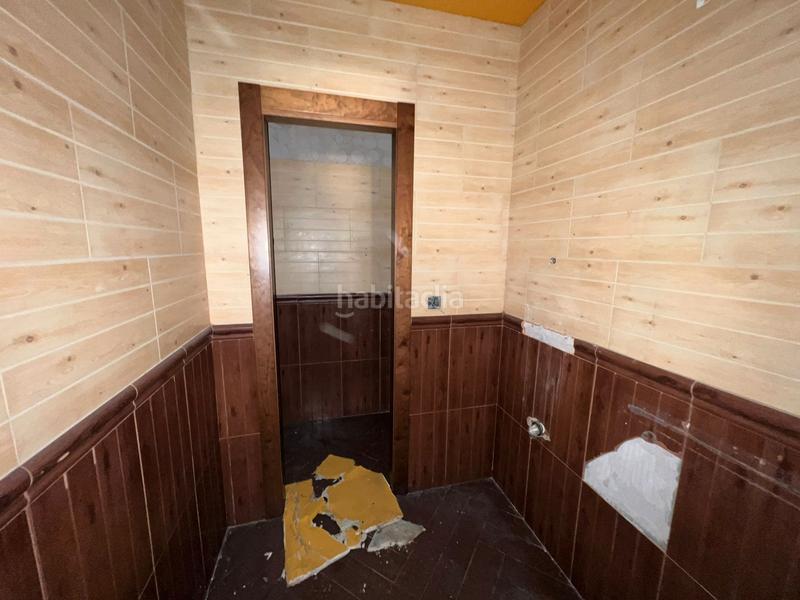 Foto b645b4a1-ff42-4ec7-9c85-77df33aa0aaa. Local comercial a calle bailén 51 a Centro ciudad Linares