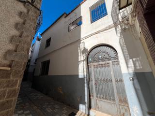 Locale commerciale in Calle joaquín costa 4. Local en venta en c. joaquin costa, jaen, jaén