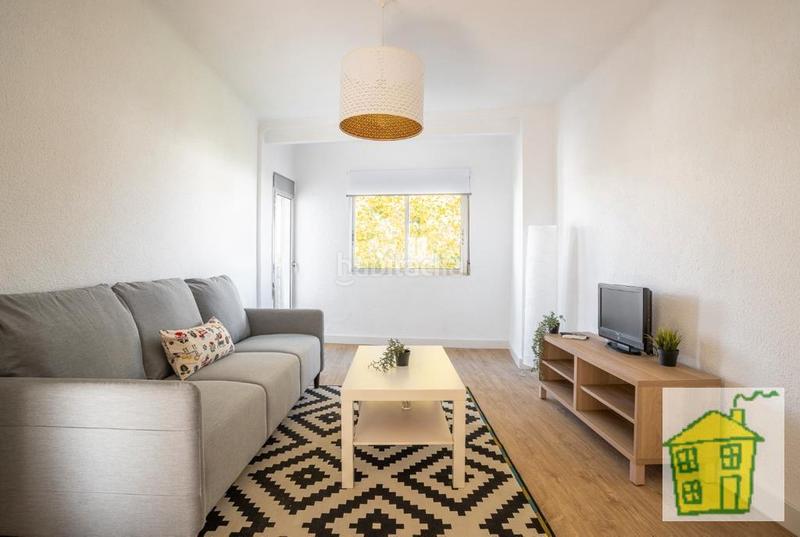 Foto f86d3261-a99a-4334-b646-f9ee3d164aec. Piso  en venta en zona juzgados en Andújar